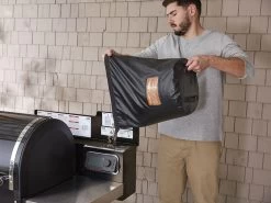 Weber Pellet Opbergzak -Wildernis Kampeer Winkel 576220 576220 images other weber pellet opbergzak 3 ecommerce