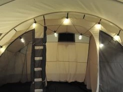 Merkloos Svenska Living 100 LED Sfeerverlichting -Wildernis Kampeer Winkel 577954 577954 images other svenska living 100 led partyverlichting 6 ecommerce