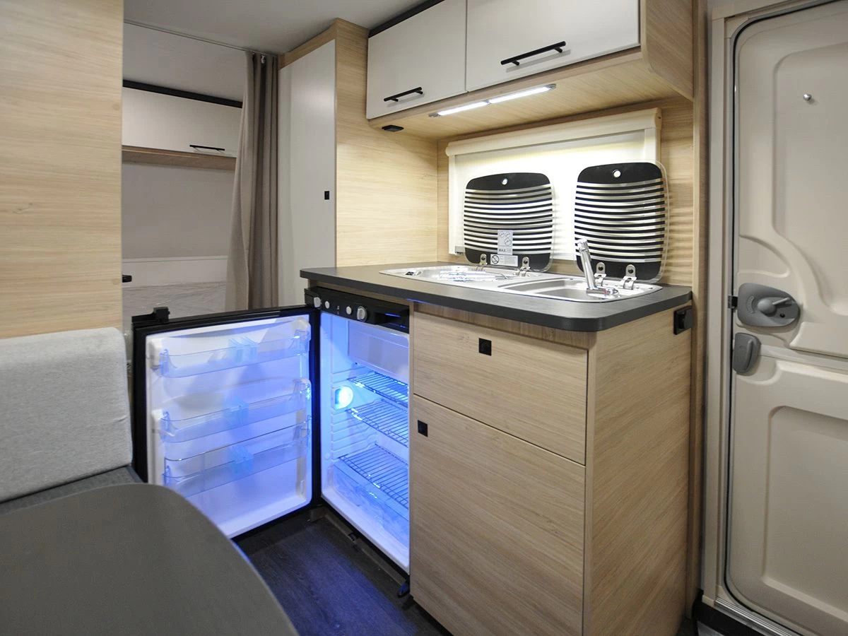Caravelair Alba 426 Family 2022 Caravan 8 Caravelair Alba 426 Family 2022 Caravan - Afbeelding 6