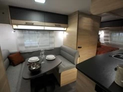 Caravelair Alba Style 430 Caravan -Wildernis Kampeer Winkel caravelair alba style 430 2022 3 binnenkomst ecommerce