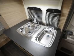 Caravelair Alba Style 466 Family Caravan -Wildernis Kampeer Winkel caravelair style 466 family 6 ecommerce