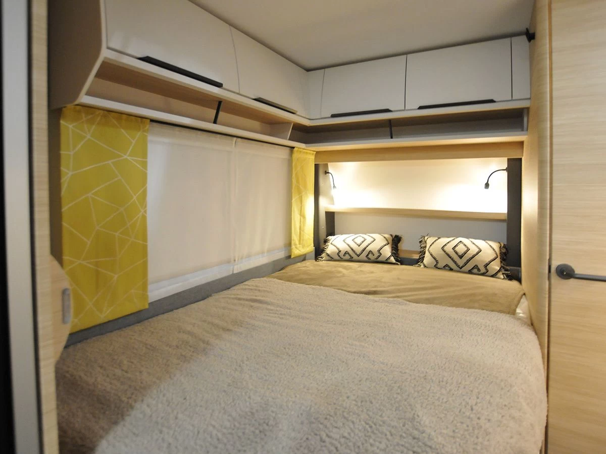 Fendt Apero 465 SFB Caravan 12 Fendt Apero 465 SFB Caravan - Afbeelding 10