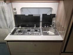 Fendt Tendenza 465 SFB Caravan -Wildernis Kampeer Winkel fendt tendenza 465 6 ecommerce 0313