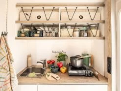 Hobby Beachy 450 Caravan -Wildernis Kampeer Winkel hobby beachy 2022 dealer 5 ecommerce 76d9