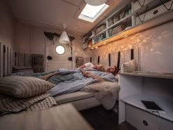 Hobby Beachy 450 Caravan -Wildernis Kampeer Winkel hobby beachy 2022 dealer 6 ecommerce 5dc5