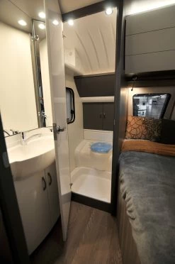 Hobby Excellent Edition 460 UFe Caravan -Wildernis Kampeer Winkel hobby excellent edition 460 ufe 2022 13 richtingwc ecommerce 5721