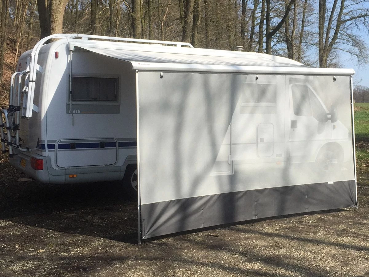 Marvella Sunbreaker 330 Voorwand 3 Marvella Sunbreaker 330 Voorwand