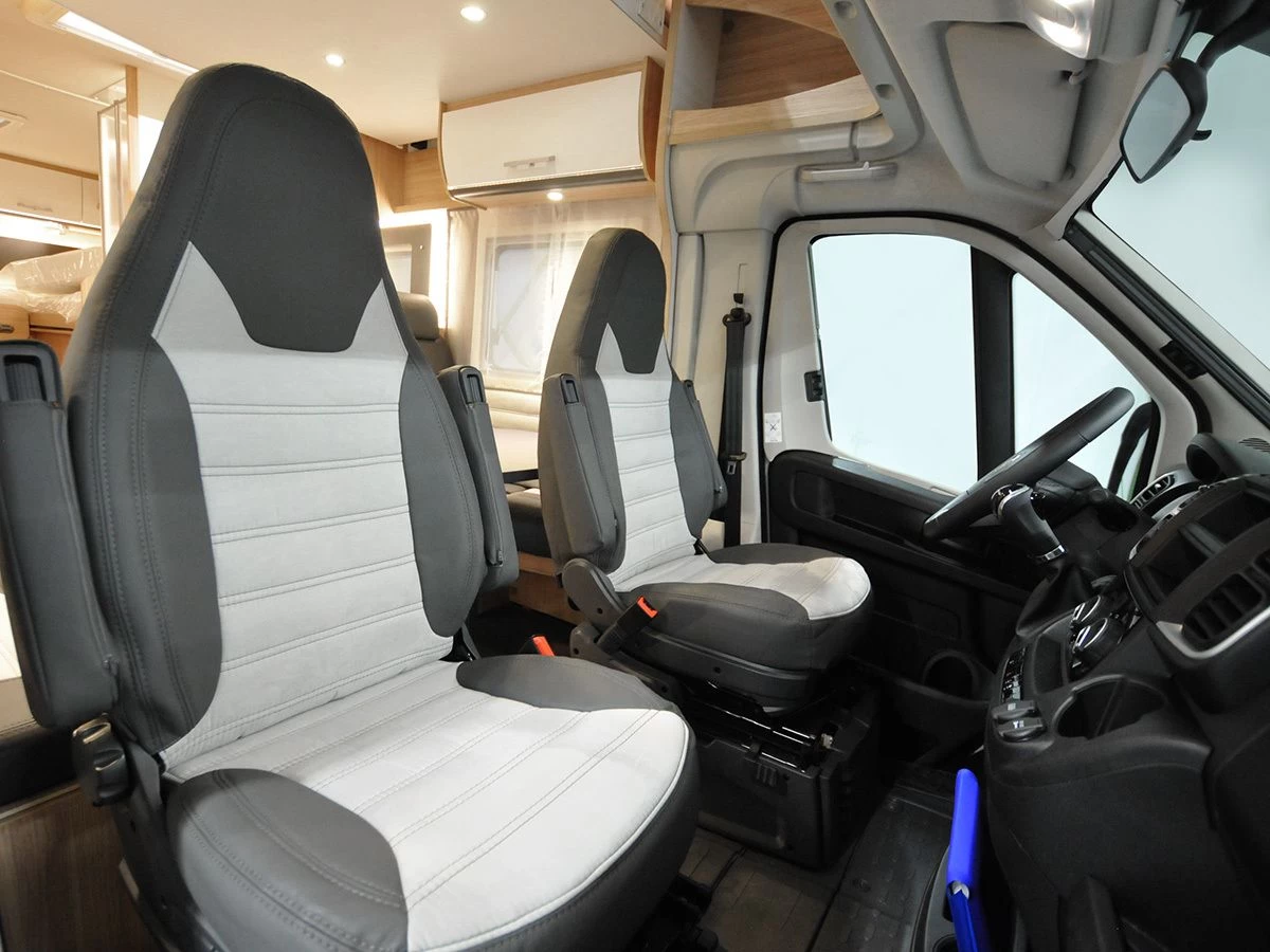 Sunlight T68 Adventure Edition White 2023 Camper 15 Sunlight T68 Adventure Edition White 2023 Camper - Afbeelding 13