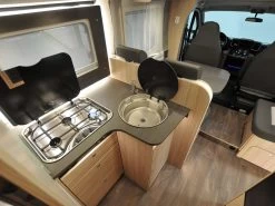 Sunlight T68 Adventure Edition White 2023 Camper 21 Sunlight T68 Adventure Edition White 2023 Camper -Wildernis Kampeer Winkel sunlight t68 afb6 ecommerce c1b0